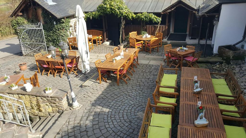 Готель Altes Bierhaus Arzbach Екстер'єр фото